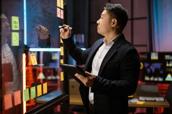 Comment intégrer la méthode 'Kanban' dans la gestion des projets éditoriaux d'une maison d'édition?